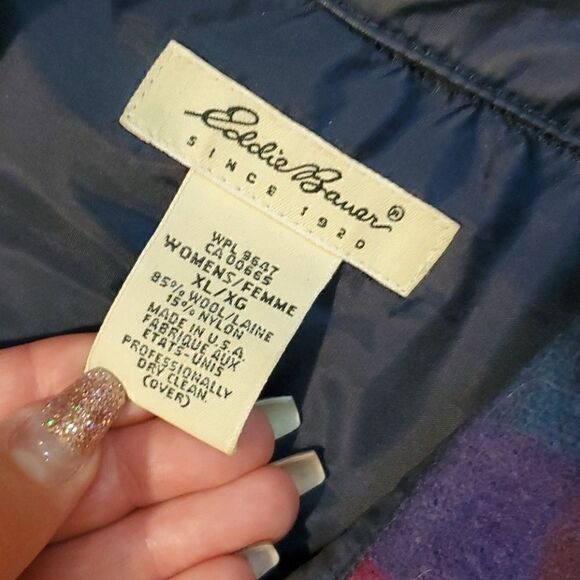 Eddie Bauer | Wool Button-down - Picture 4 of 6